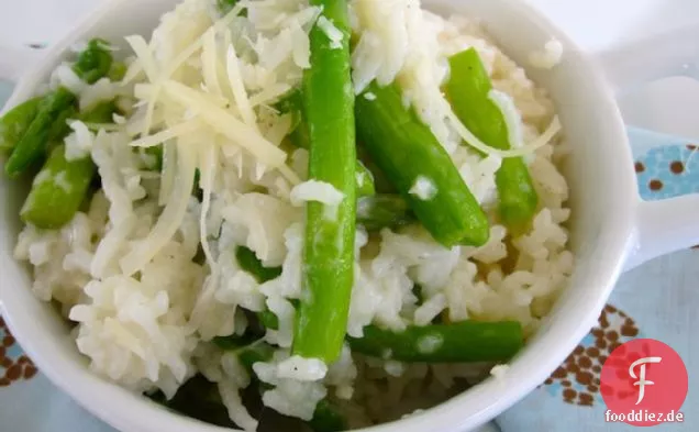 Cremiger Spargel-Zitronen-Ofenreis