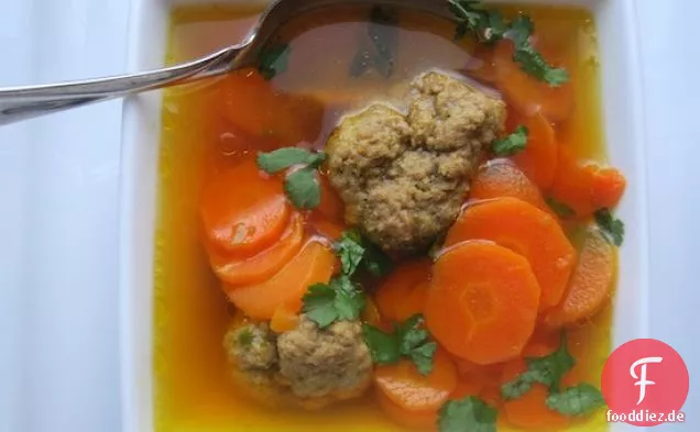Möhren und Frikadellen-Suppe (Sopa de Zanahoria y Albondigas)