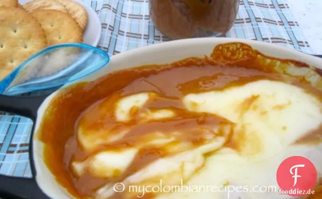 Dip de Arequipe con Queso (Dulce de Leche und Käse-Dip)