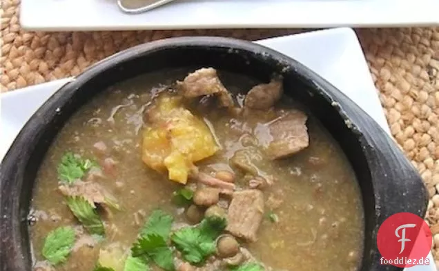Sancocho o Sopa de Guandu (Pigeon Erbsen Kolumbianischen Suppe)