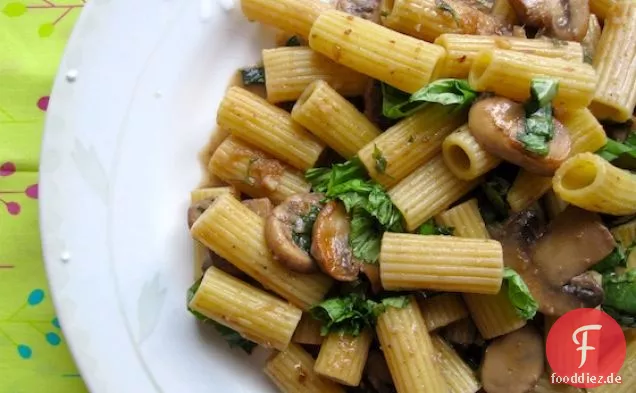 Pasta con Champiñones (Nudeln mit Pilzsauce)