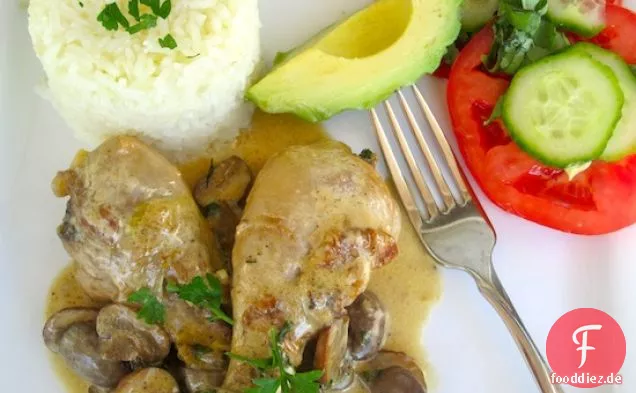 Huhn mit Pilzsauce (Pollo con Salsa de Champiñones)