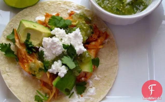 Hühnchen-Tacos (Tacos de Pollo)