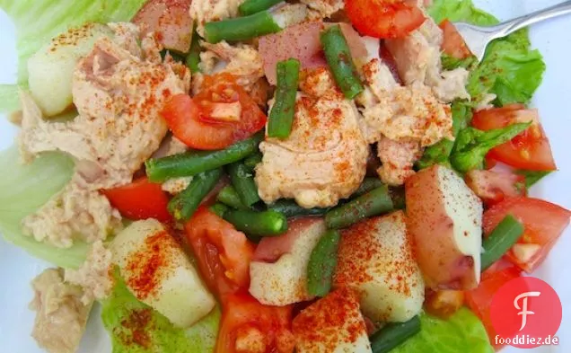 Ensalada de Papa con Atun (Kartoffel-Thunfisch-Salat)