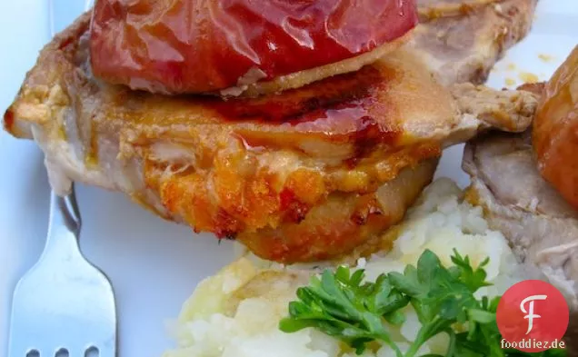 Chuletas Rellenas de Manzana (Mit Äpfeln gefüllte Schweinekoteletts)