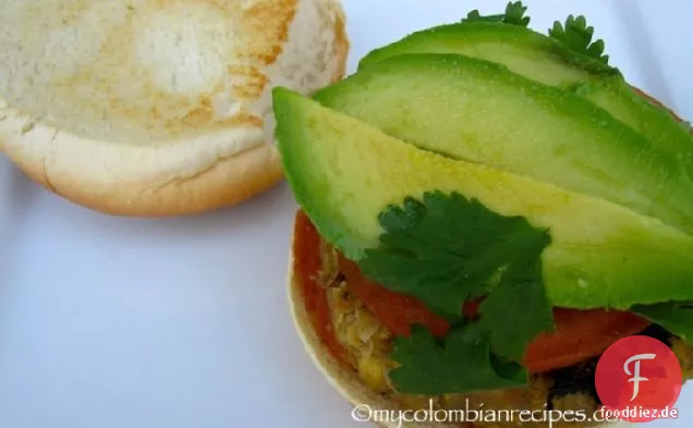 Linsenpasteten oder fleischloser Burger
