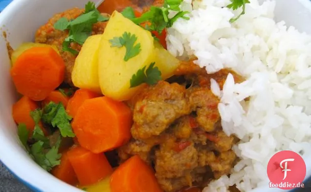 Estofado de Albóndigas (Fleischbällcheneintopf mit Slow Cooker)