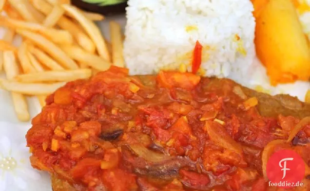 Sobrebarriga en Salsa Criolla (Flankensteak mit kolumbianischer kreolischer Sauce)