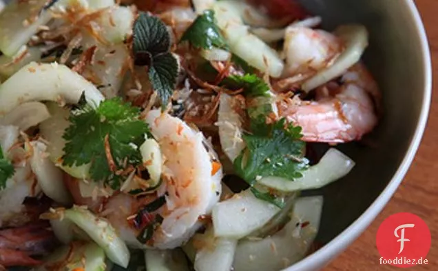 Thailändischer Gurken-Garnelen-Salat