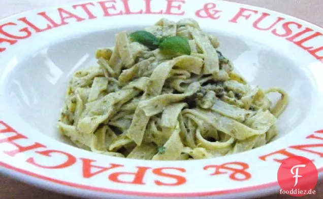 Tagliatelle al pesto e-Joghurt