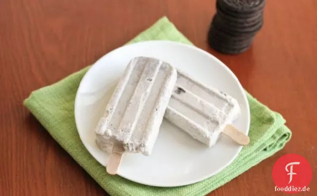 Kekse und Eis am Stiel