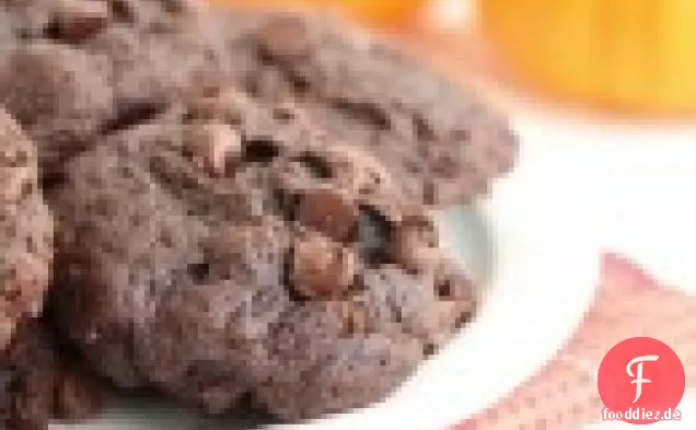 Doppelte Schokoladen-Chip-Kürbis-Kekse