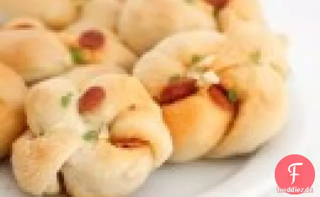 Peperoni-Knoblauch-Knoten