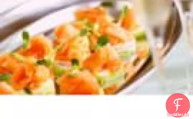 Gurkenrunden mit Räucherlachs und Limetten-Aioli