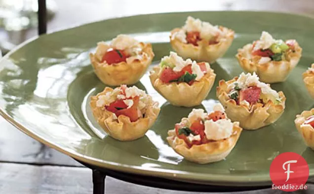 Kirschtomate-Gurken-Käse-Salat