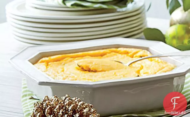 Cheesy Grits Soufflé