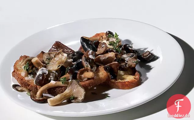 Wild-Pilz-Crostini