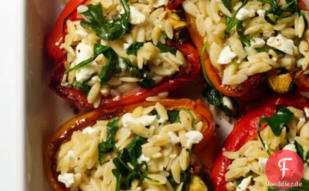 Orzo-Gefüllte Paprika
