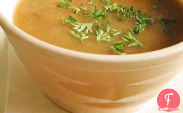 Cremig geröstet-Zwiebelsuppe