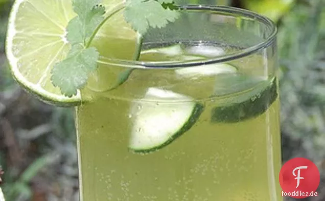 Cool-as-a-Gurke Cocktail