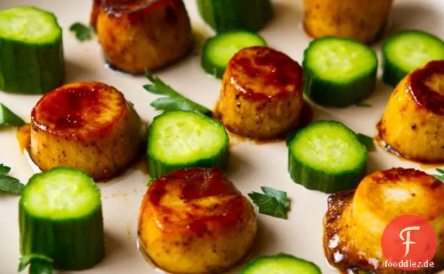 König Austernpilz Vegane Jakobsmuscheln mit persischen Gurken