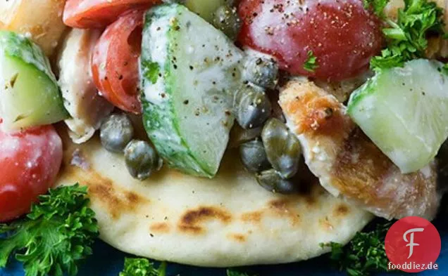 Eine Schüssel Huhn-Souvlaki