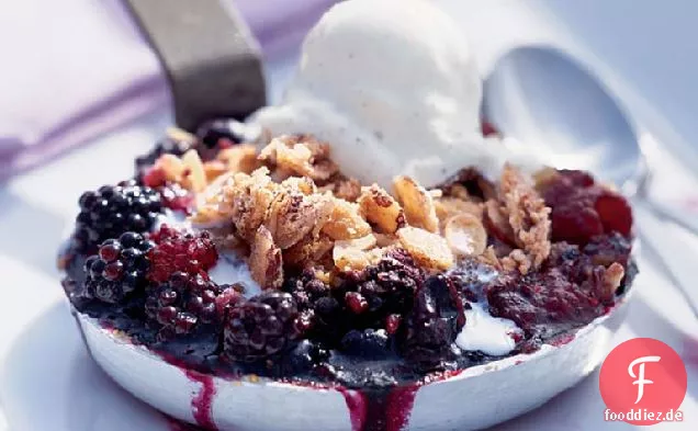 Triple-Berry-Chips mit Baiser-Streusel