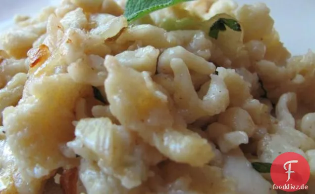 Spätzle in Salbeibutter