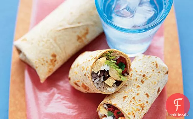 Würzige Burritos mit schwarzen Bohnen