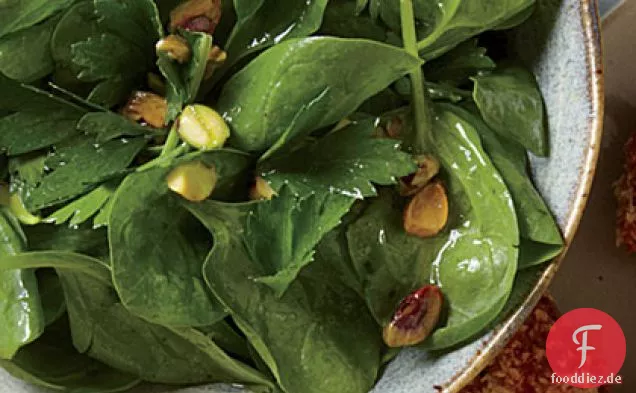 Schneller Petersilie-Spinat-Salat