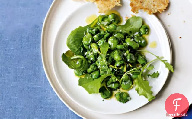 Bohnensalat mit Käsespänen