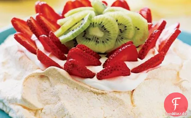 Erdbeer-Kiwi Pavlova