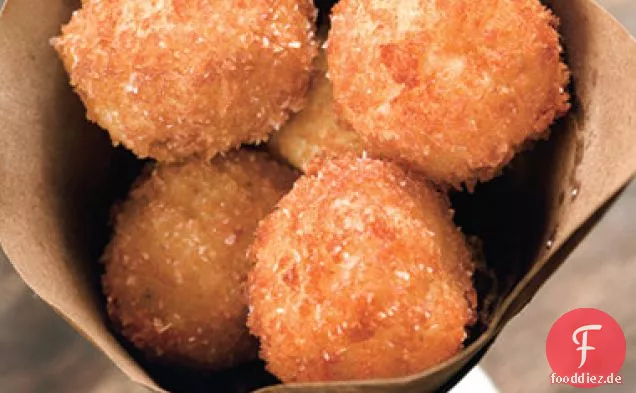 Citrus Arancine mit Pecorino-Käse