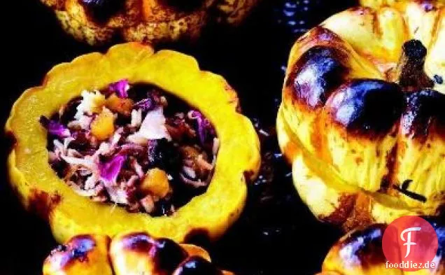 Persischer gefüllter Knödel Squash mit Rosenblättern