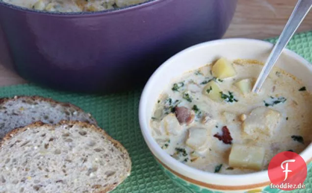 Kabeljau Chowder mit Grünkohl und Yukon Gold Kartoffeln
