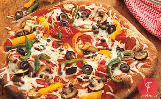 Pilz-, Pfeffer-, Oliven- und Kapernpizza