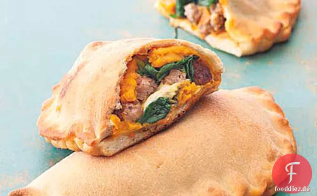 Kürbis, Wurst und Spinat Calzone
