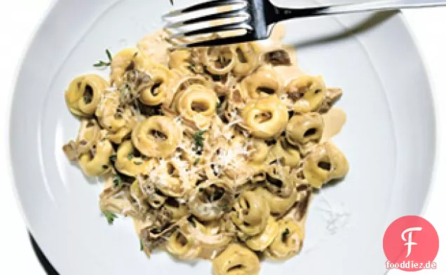 Tortellini mit Steinpilzsauce