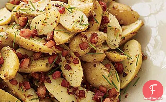 Warmer Kartoffelsalat mit Pancetta und Brauner Butter Dressing