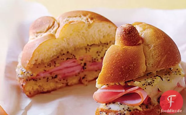 Gerösteter Schinken und Mohn Sandwiches
