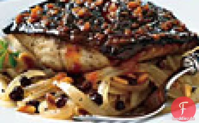 Schwarzer Kabeljau mit gerösteten süß-sauren Zwiebeln