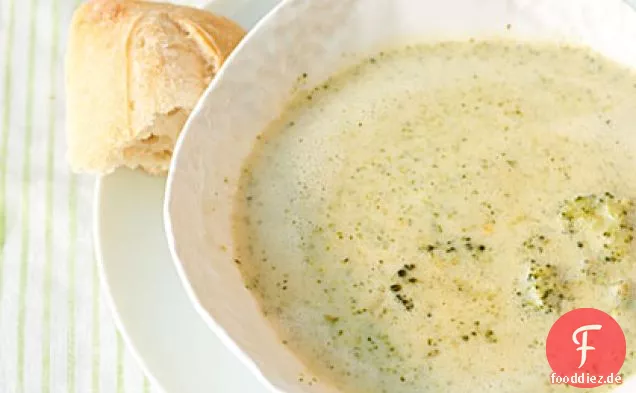 Brokkoli und Käsesuppe