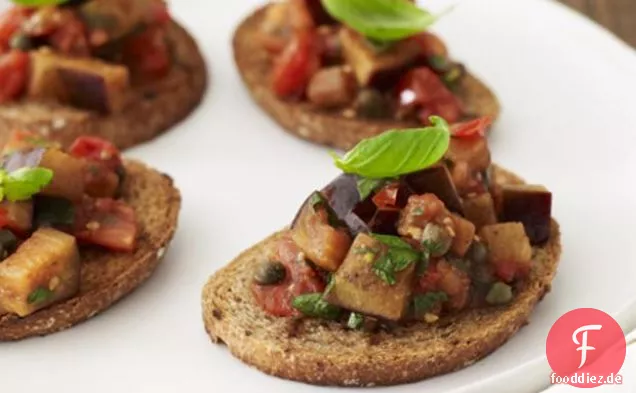 Auberginen Und Tomaten-Crostini