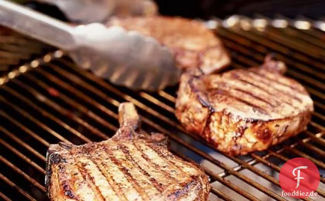 Gegrilltes mariniertes Fleisch