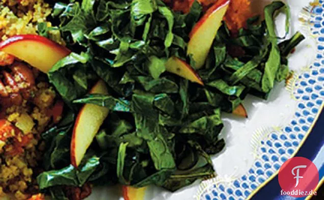 Gebratener Kohl und Äpfel