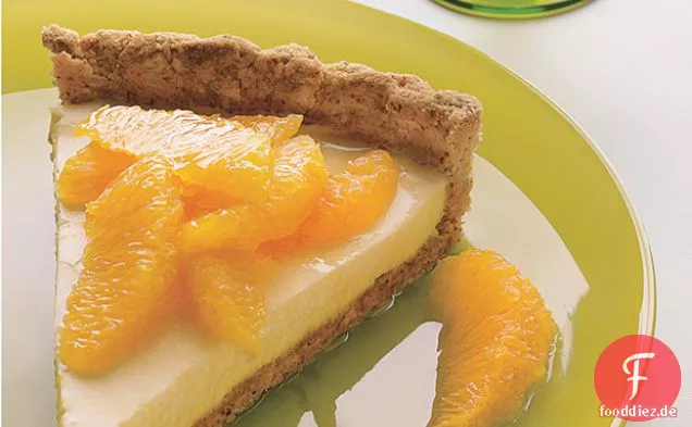 Sahnetorte mit Orangen, Honig und gerösteter Mandelkruste
