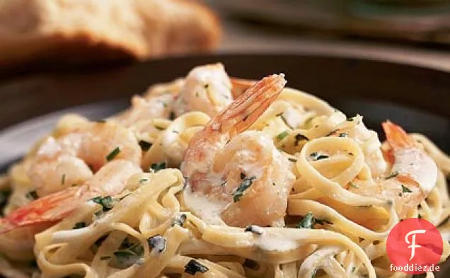 Kräuterbutter Linguine mit Garnelen