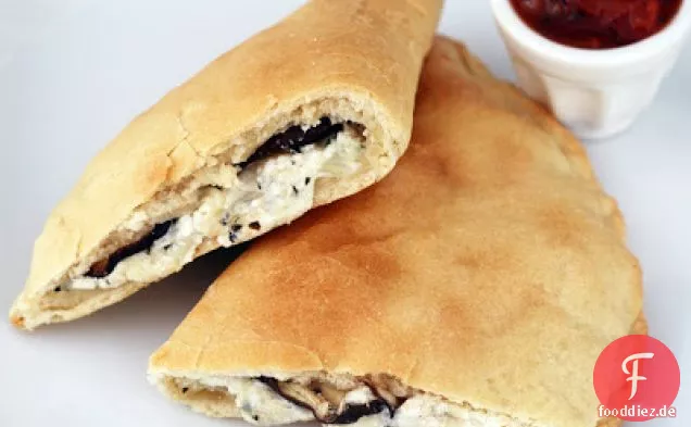 Auberginen & Fenchel Calzones