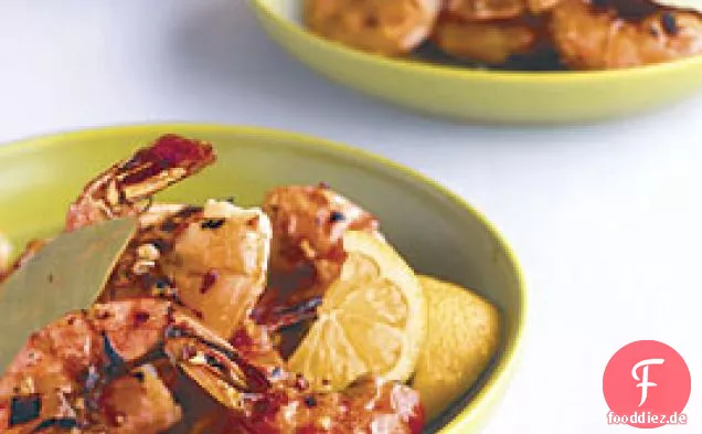 Gegrillte Salzgarnelen mit Knoblauchöl