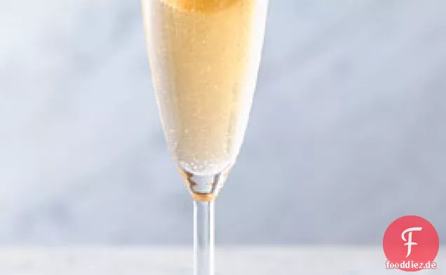 Pfirsich- und Prosecco-Eis